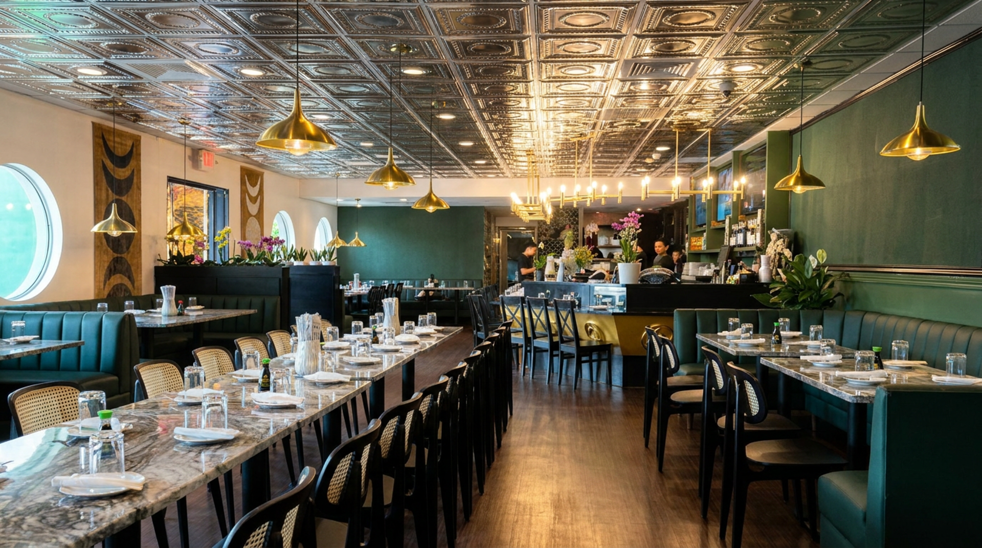 A St. Pete table for every occasion