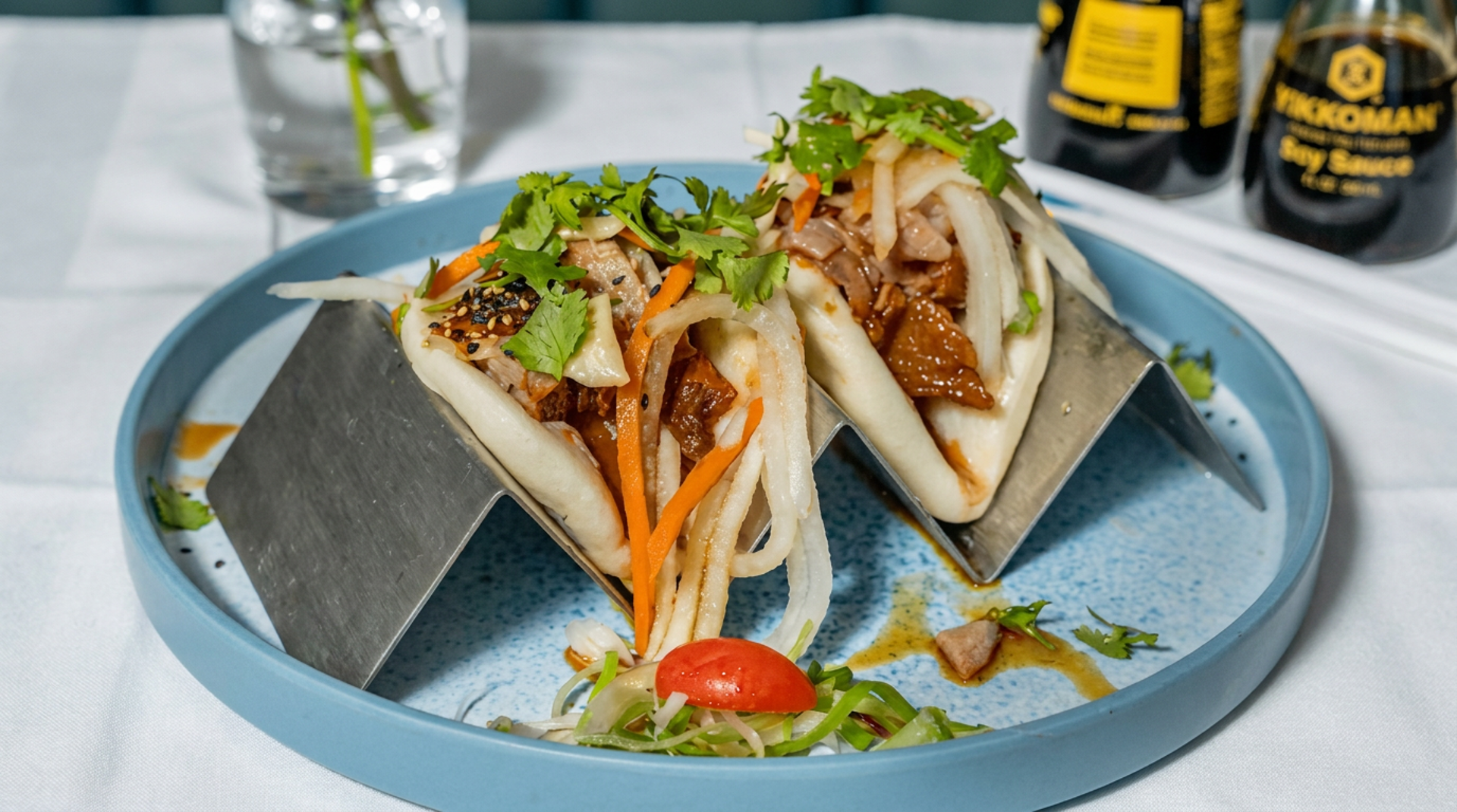 Pork belly steamed buns